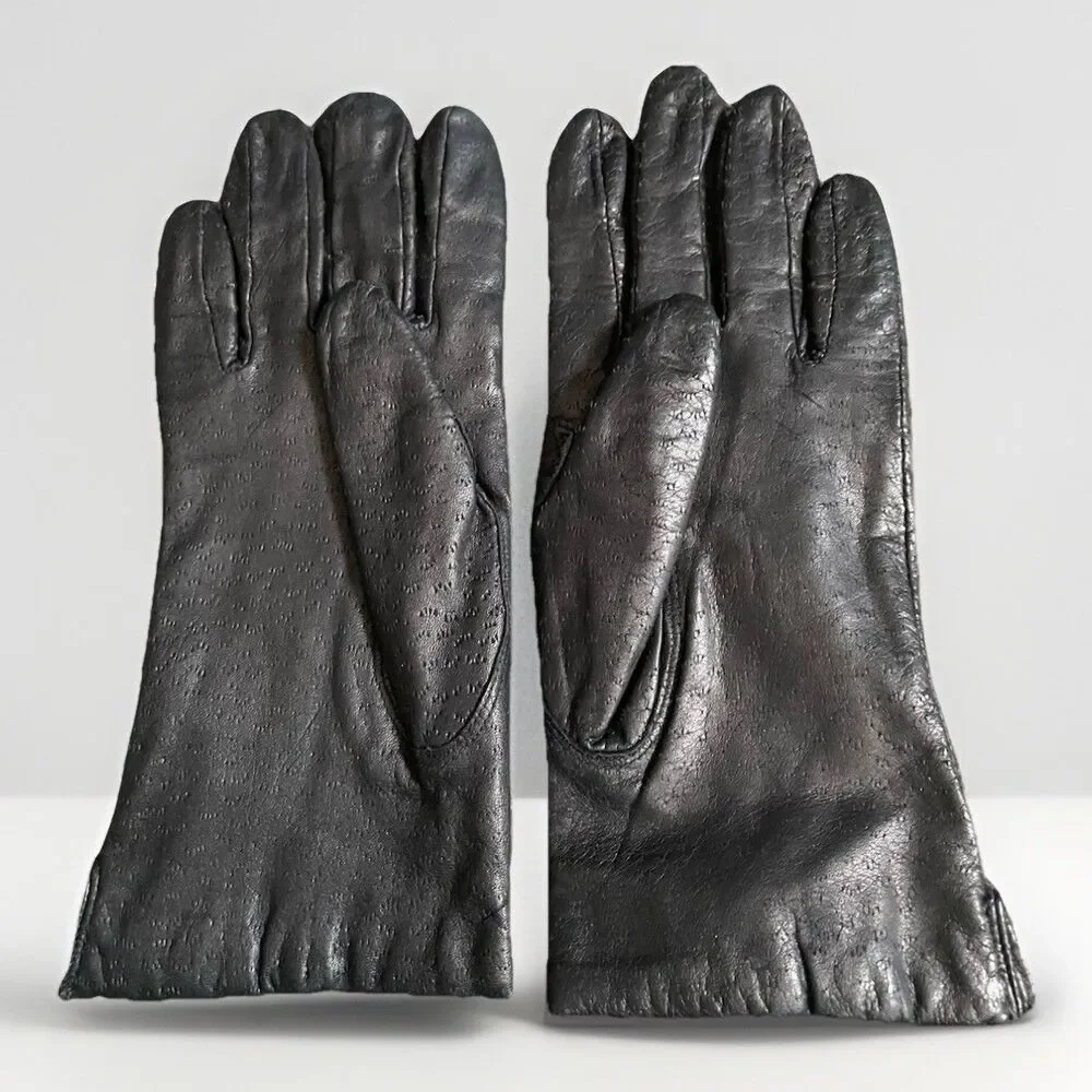 Vintage Woman’s Black Leather Driving Gloves Size 7 Classy!